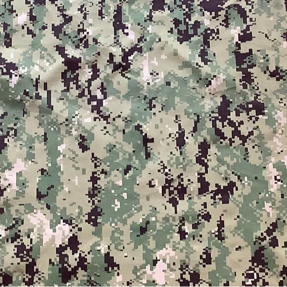Four-Color Digital Camo Pattern (AOR2) MTL-27 Fabric by the Yard, 36"L x 65"W - Picture 2 of 4